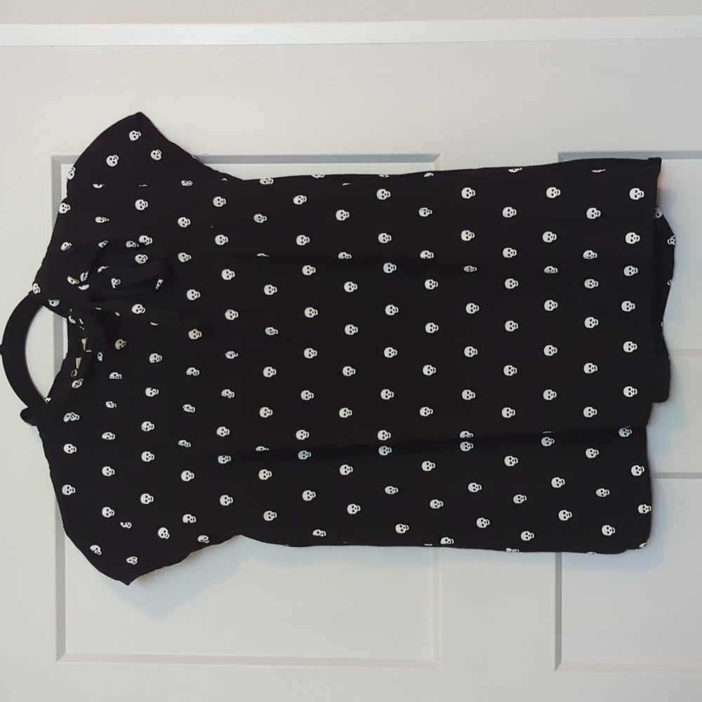 Modcloth Up Up and Amaze in Skull polka dot